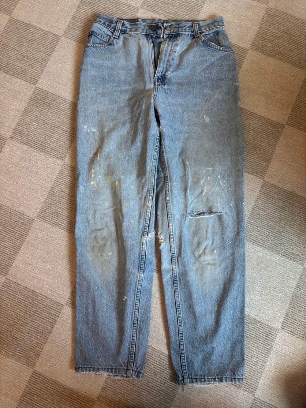 Relaxed vintage Light Blue Denim Jeans with Distressed Detail